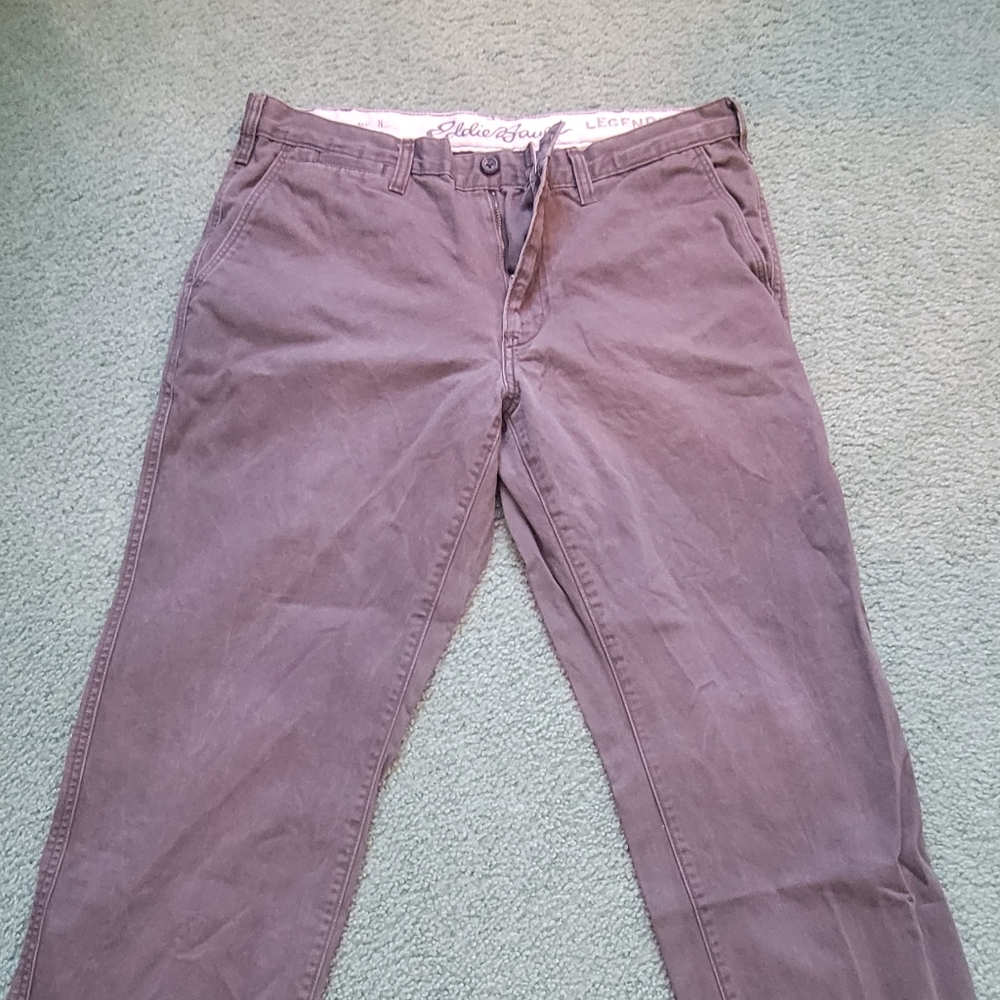 Eddie Bauer Legend Wash chinos